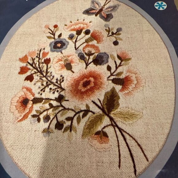 Vintage Pink Floral Crewel Embroidery Cross Stitch Kit by Cathy Needlecraft - Picture 2 of 3